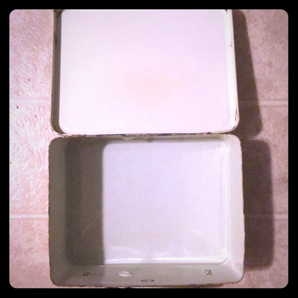 Vintage authentic 1982 Dark Crystal metal box - Picture 5 of 7
